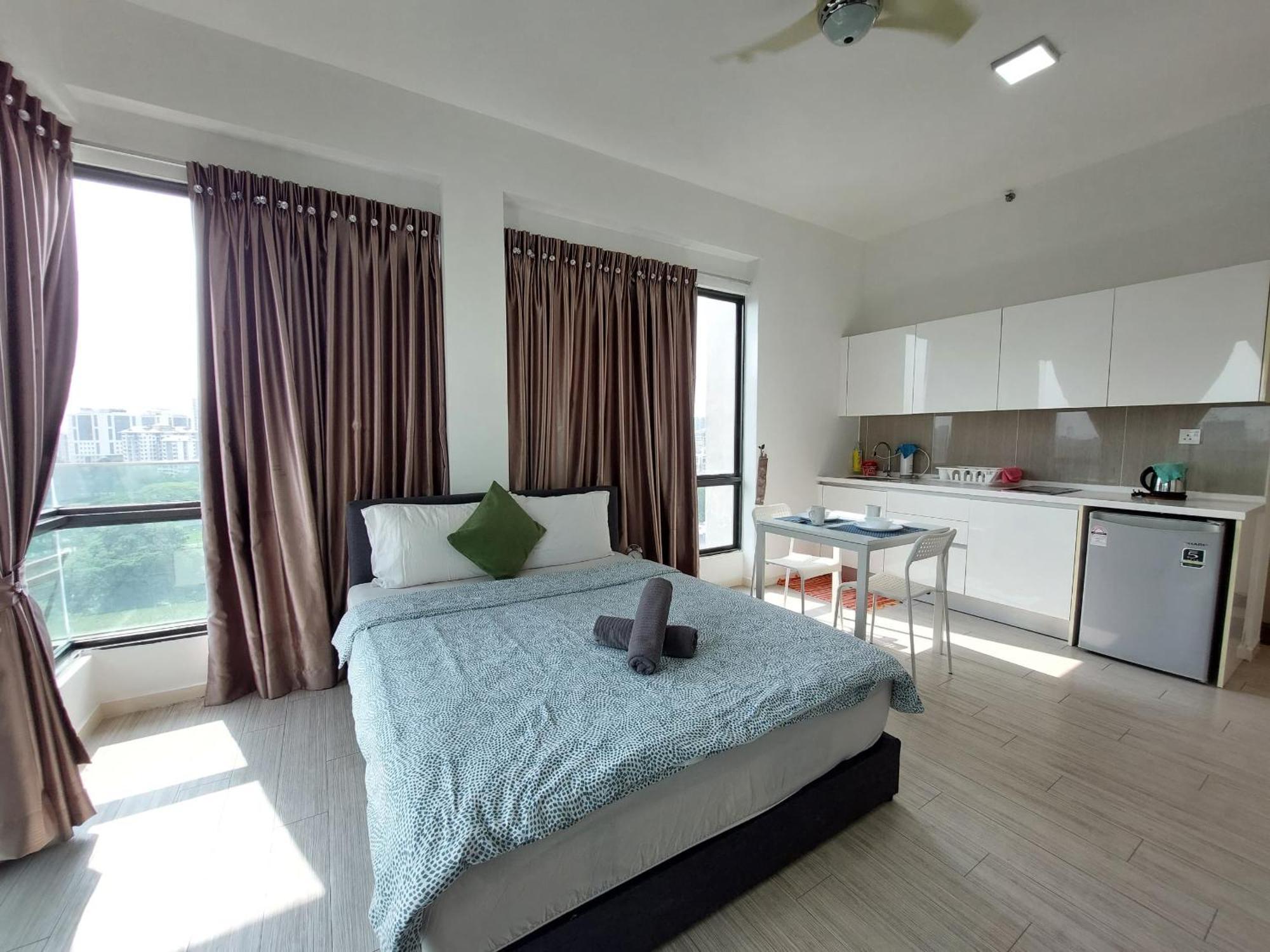 Inspired Homes @ Pj The Grand Sofo بيتالينغ جايا المظهر الخارجي الصورة
