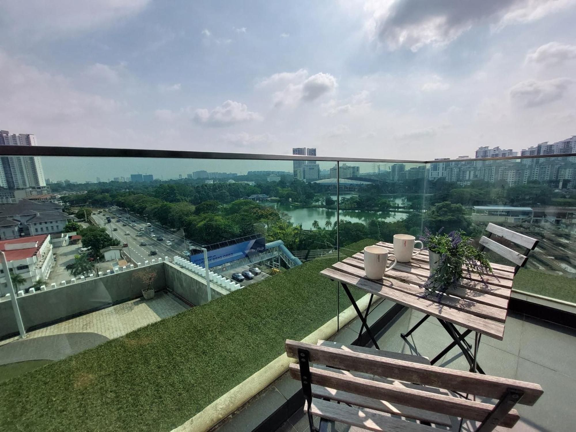 Inspired Homes @ Pj The Grand Sofo بيتالينغ جايا المظهر الخارجي الصورة