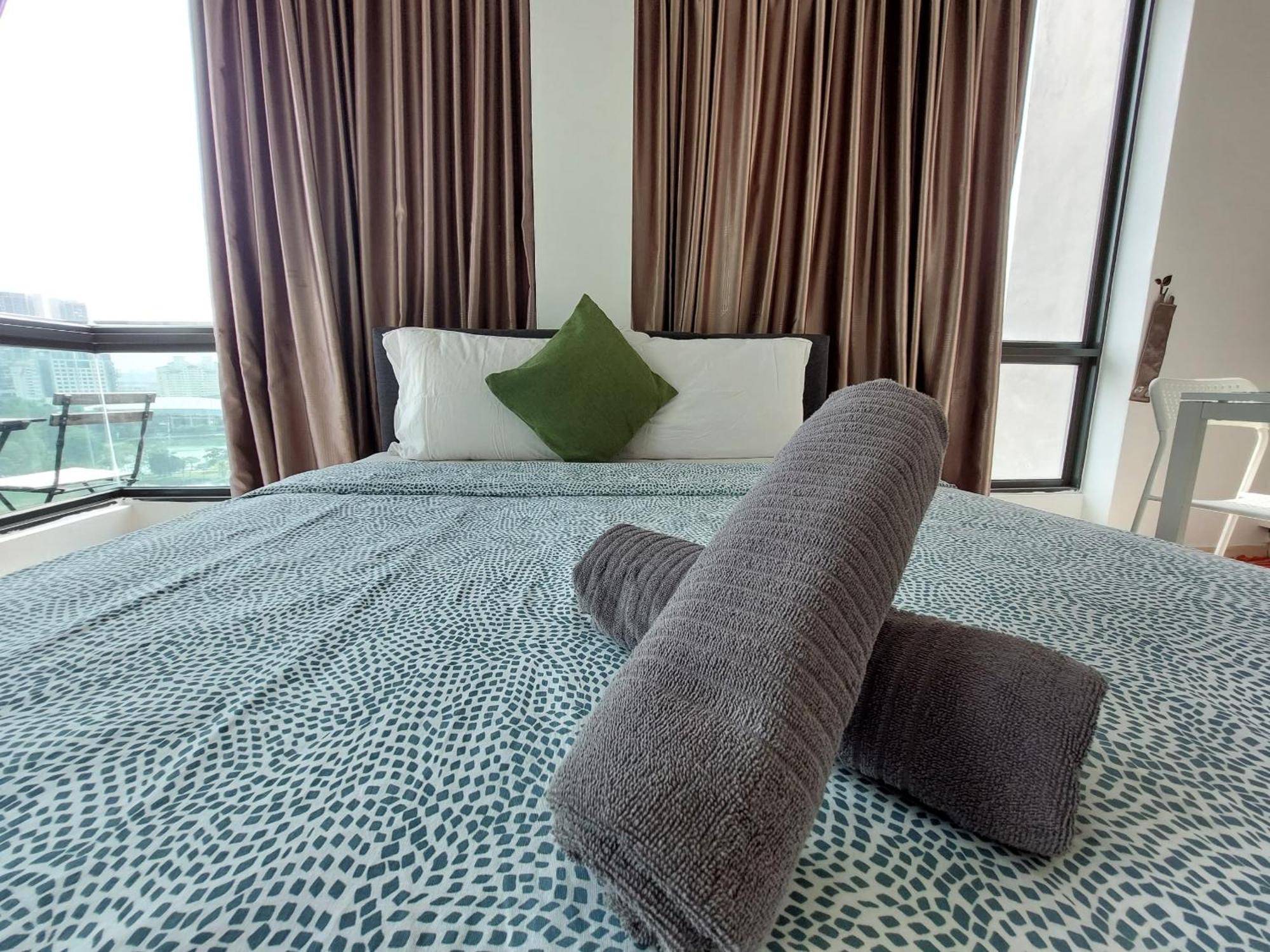 Inspired Homes @ Pj The Grand Sofo بيتالينغ جايا المظهر الخارجي الصورة